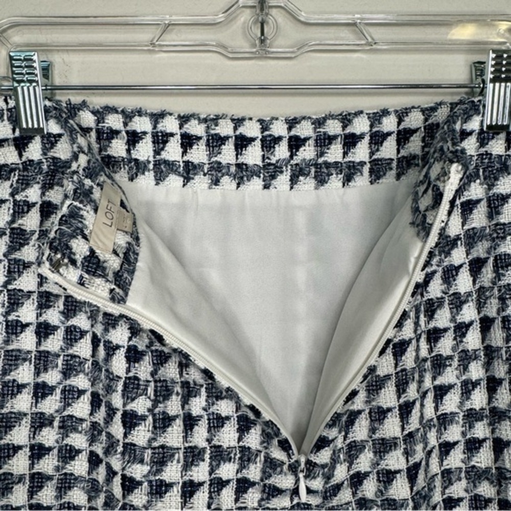 Loft Blue White Geometric Patterned Tweed Pencil Skirt Zipper Closure-‎ Sz 4 - Picture 4 of 7